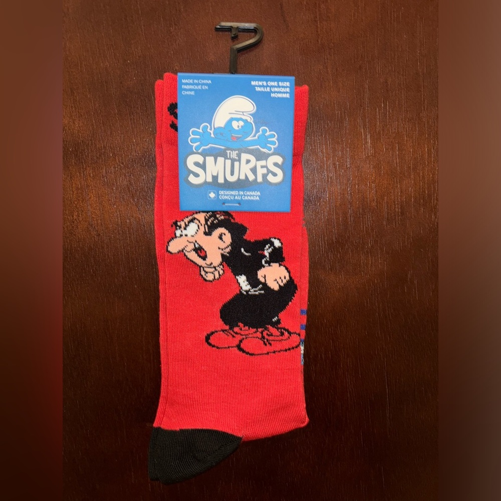 THE SMURFS NOVELTY CREW SOCKS NWT MEN’S SHOE SIZE 7-12